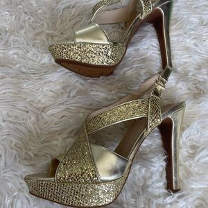 BCBG heels brand new